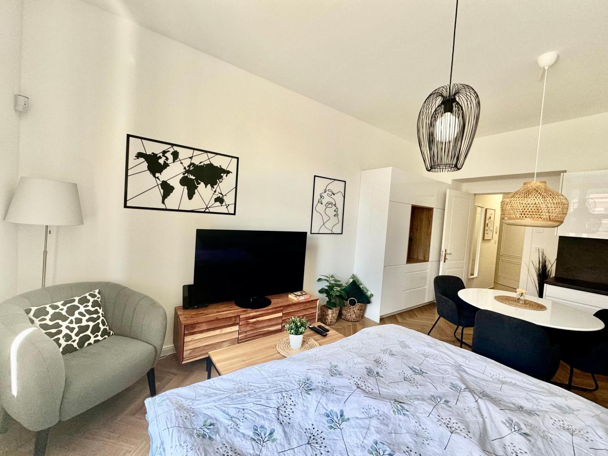 Esmoa - Ovenecka, 7 - Plne Vybaven Apartmán Praha